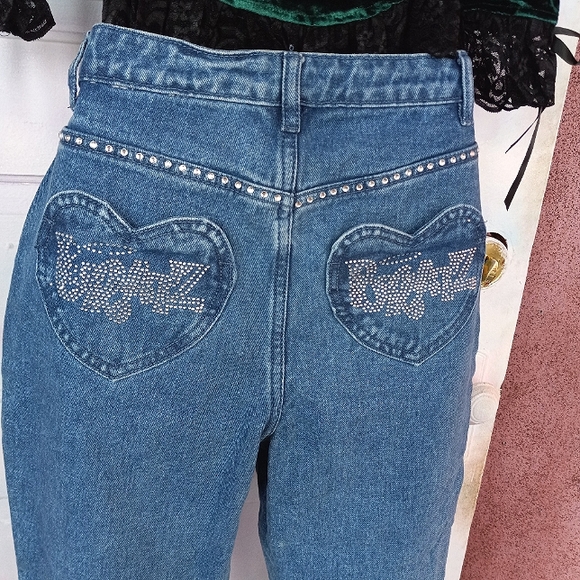 Bratz × Dolls Kill like new heart Pocket rhinestone adorable str8leg jeans! - Picture 2 of 12
